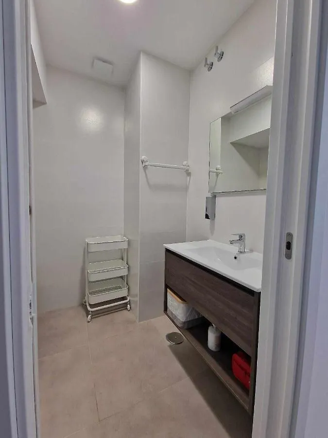 Moderno Apartamento 1 Junto A Calle Marmoles Lejlighed Málaga 0*,  Spanien